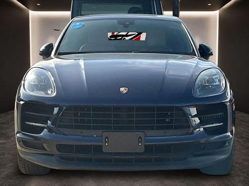 Blue 2019 Porsche Macan S