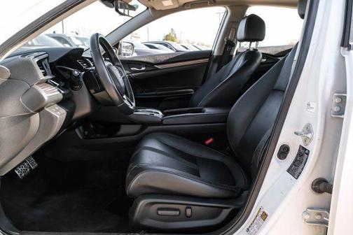 2019 Honda Civic Touring