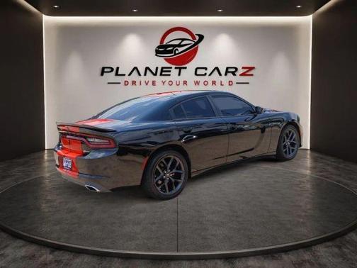 Pitch Black Clearcoat 2022 Dodge Charger SXT