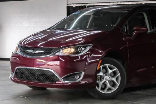2018 Chrysler Pacifica Touring Plus