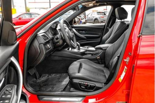 Melbourne Red Metallic 2014 BMW 328 i