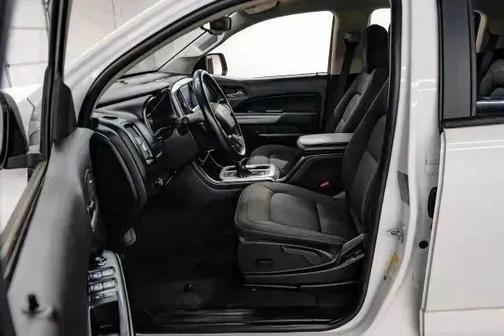 Summit White 2022 Chevrolet Colorado LT