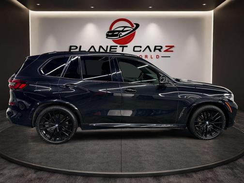 Black Sapphire Metallic 2022 BMW X5 xDrive40i