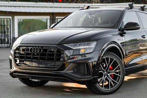 2021 Audi Q8 55 Premium