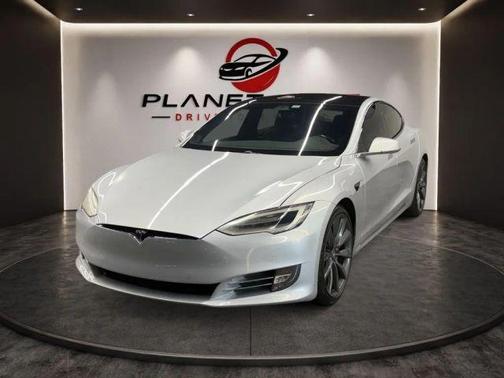 Silver 2017 Tesla Model S 75