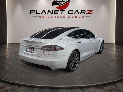 Silver 2017 Tesla Model S 75