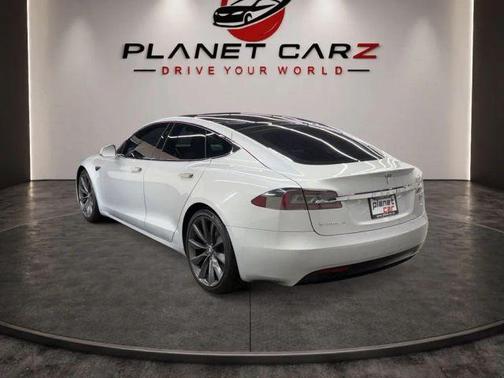 Silver 2017 Tesla Model S 75