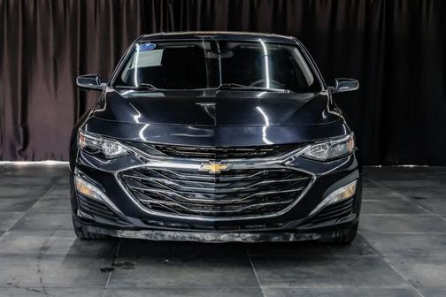 Dark Ash Metallic 2022 Chevrolet Malibu LT