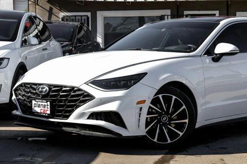 2021 Hyundai SONATA Limited