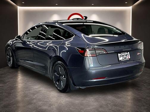 Midnight Silver Metallic 2023 Tesla Model 3 Base