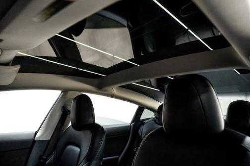 Midnight Silver Metallic 2023 Tesla Model 3 Base