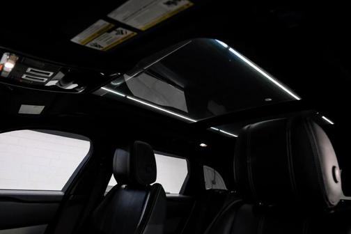 Fuji White 2018 Land Rover Range Rover Velar P380 SE R-Dynamic