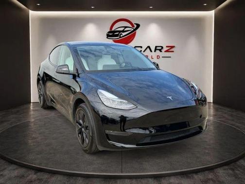 2025 Tesla Model Y Long Range