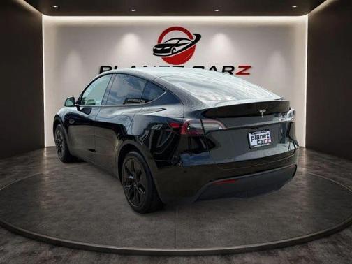 2025 Tesla Model Y Long Range
