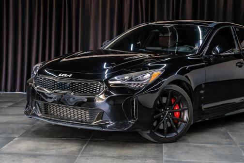 Aurora Black 2022 Kia Stinger GT2