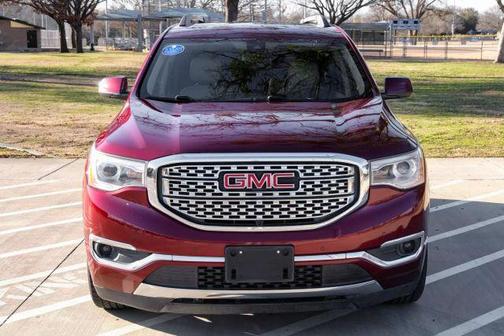 2018 GMC Acadia Denali