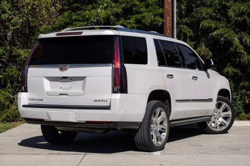 2018 Cadillac Escalade Premium Luxury