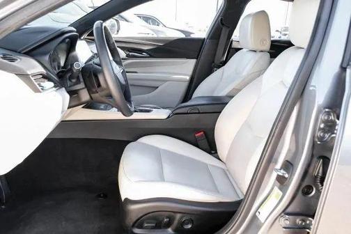 2022 Cadillac CT4 Luxury