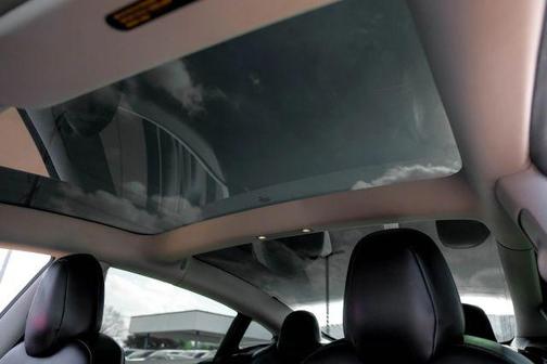 2019 Tesla Model 3 Performance