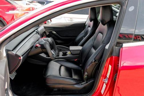 2019 Tesla Model 3 Performance