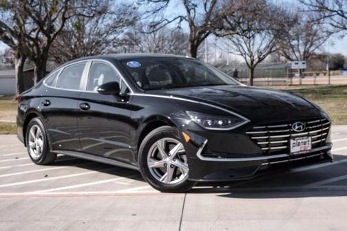 2023 Hyundai SONATA SE