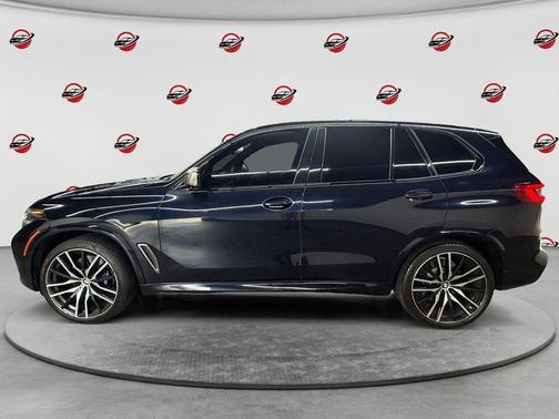 Carbon Black Metallic 2020 BMW X5 M50i