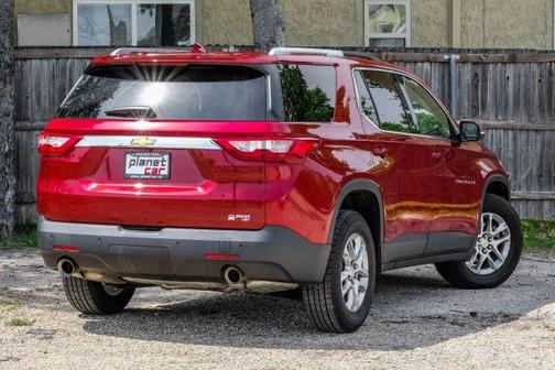2018 Chevrolet Traverse LT Cloth