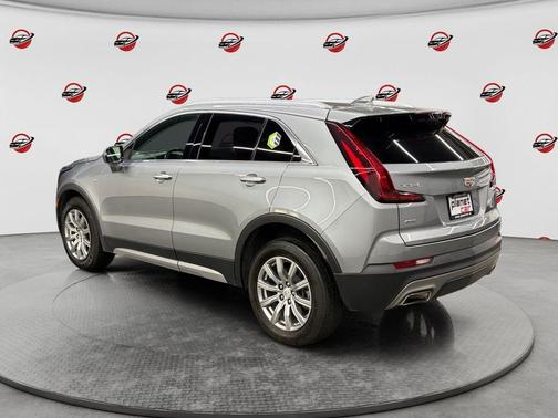 Silver Metallic 2023 Cadillac XT4 Premium Luxury