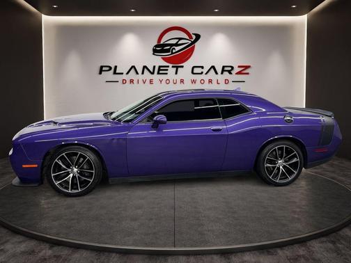 Plum Crazy Pearlcoat 2016 Dodge Challenger R/T Scat Pack