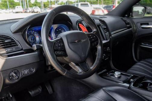 2019 Chrysler 300 S