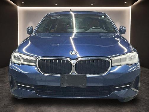 2021 BMW 530 i