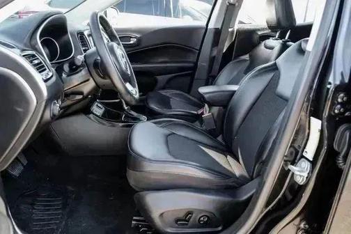 Diamond Black 2019 Jeep Compass Altitude