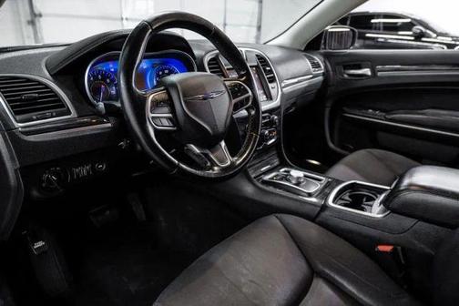 Granite Crystal Clearcoat Metallic 2019 Chrysler 300 Touring