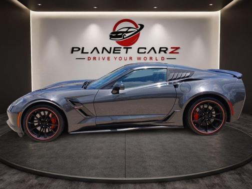 Watkins Glen Gray Metallic 2017 Chevrolet Corvette Grand Sport