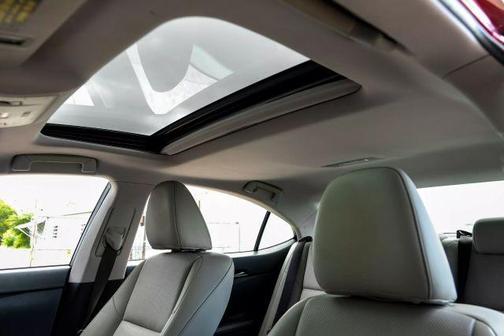 2016 Lexus ES 350 Base