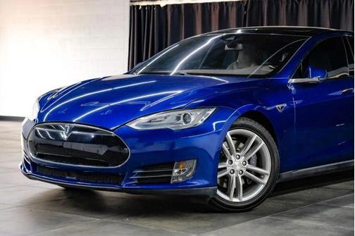 2016 Tesla Model S 70