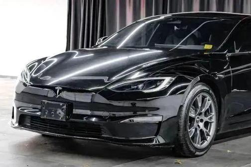 Black 2022 Tesla Model S Base