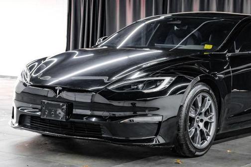 2022 Tesla Model S Base