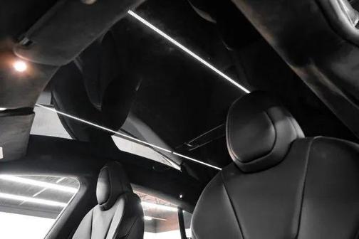 2022 Tesla Model S Base