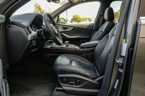 2019 Audi Q7 45 Premium