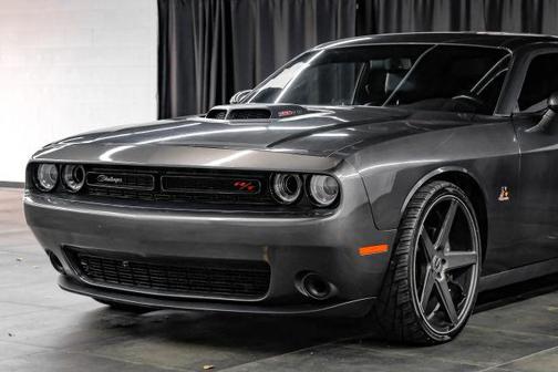 2017 Dodge Challenger R/T 392