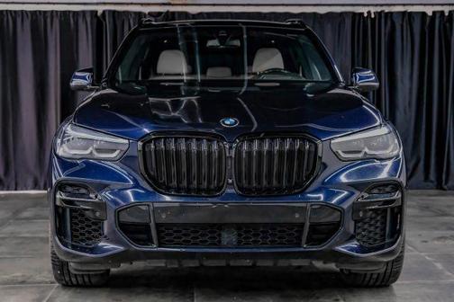 2022 BMW X5 M50i
