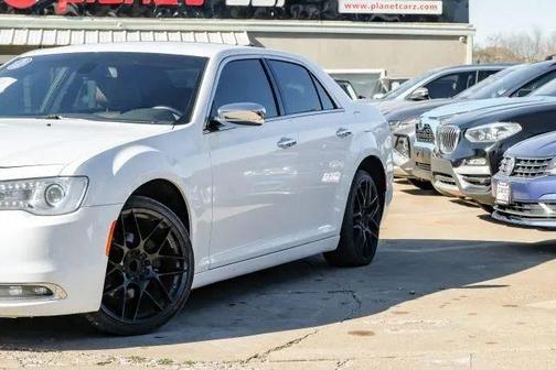 2019 Chrysler 300 Limited