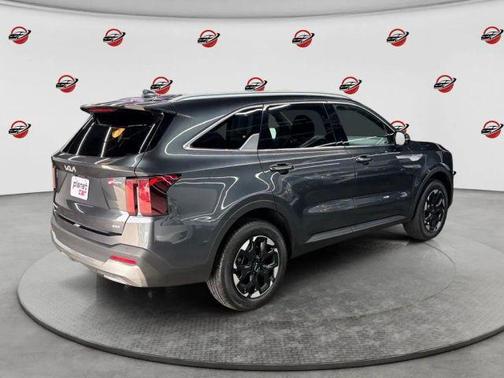 Gravity Gray 2024 Kia Sorento S