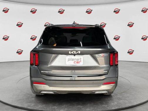 Gravity Gray 2024 Kia Sorento S