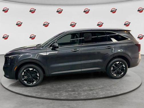 Gravity Gray 2024 Kia Sorento S