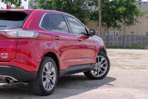 2018 Ford Edge Titanium