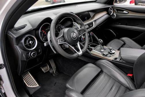 2018 Alfa Romeo Stelvio Ti