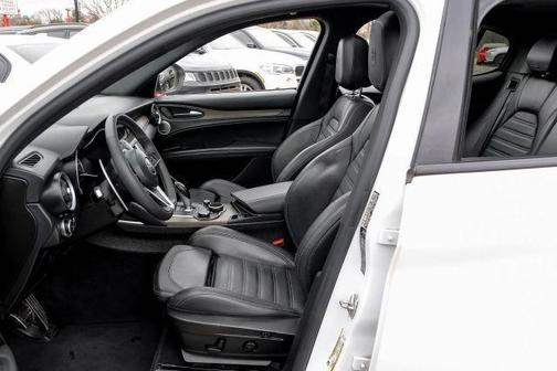 2018 Alfa Romeo Stelvio Ti
