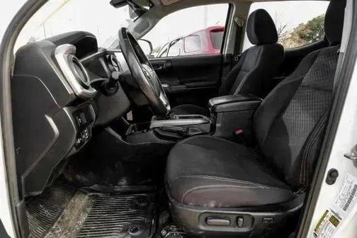 Super White 2021 Toyota Tacoma SR5